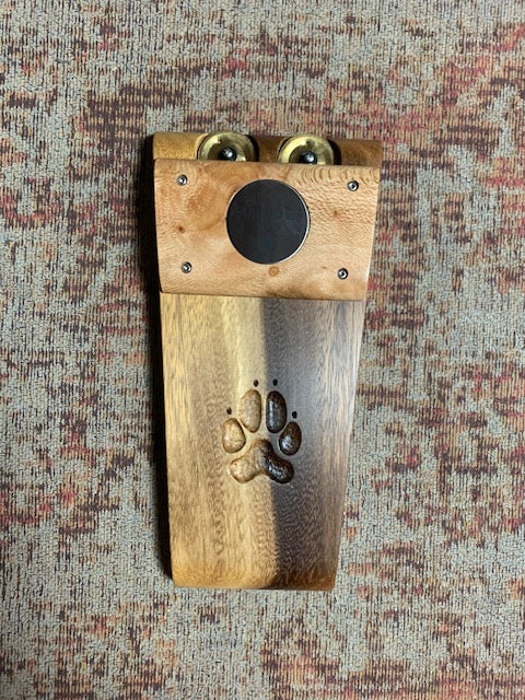 Wild Dog Custom Shop 'Suar Rain Tree with Silky Oak Tone Bar' Stomp Box