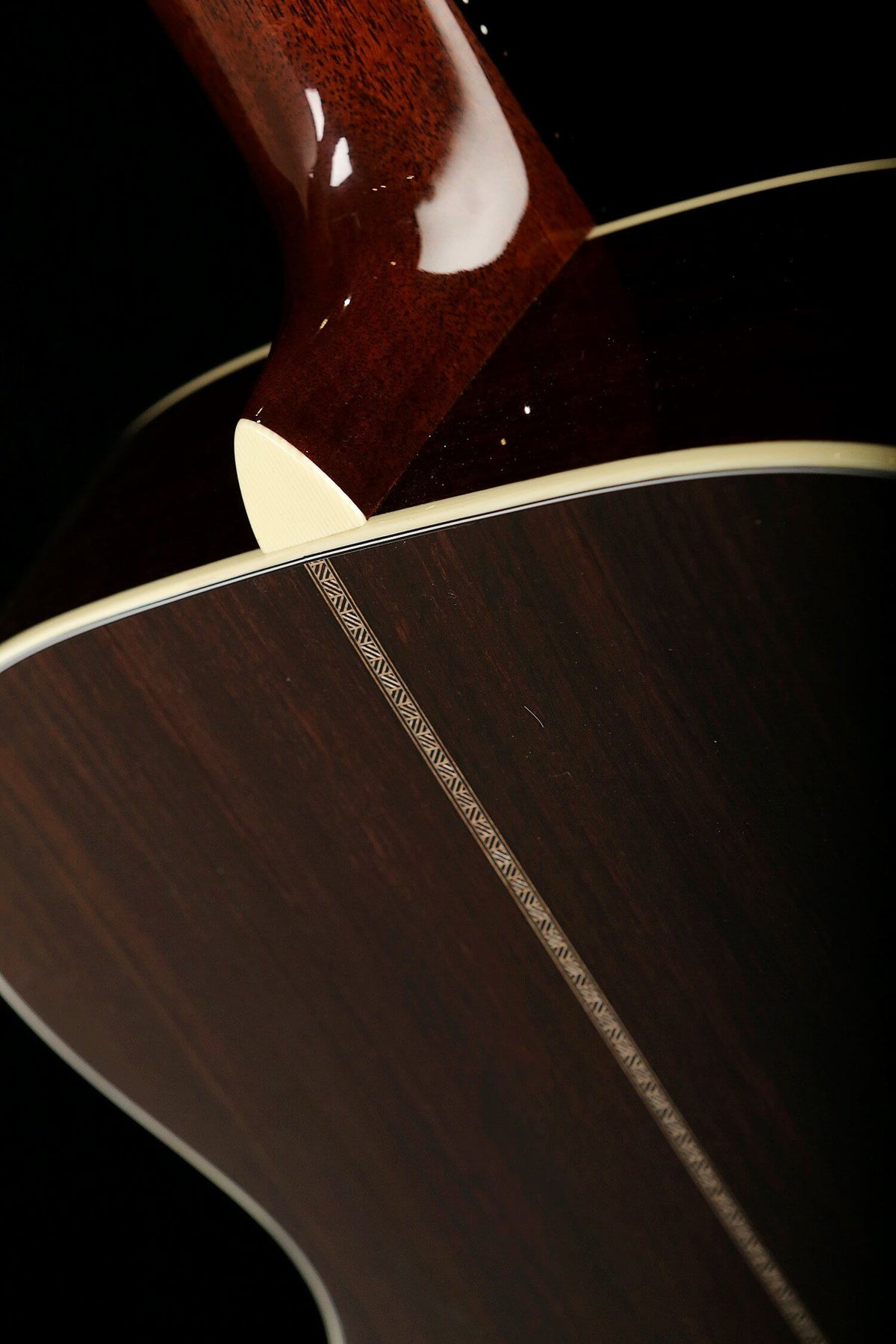 Martin 000-28 &#39;Eric Clapton&#39; Acoustic Guitar: Custom Signature Series - Acoustic Centre Music Store, Melbourne Australia